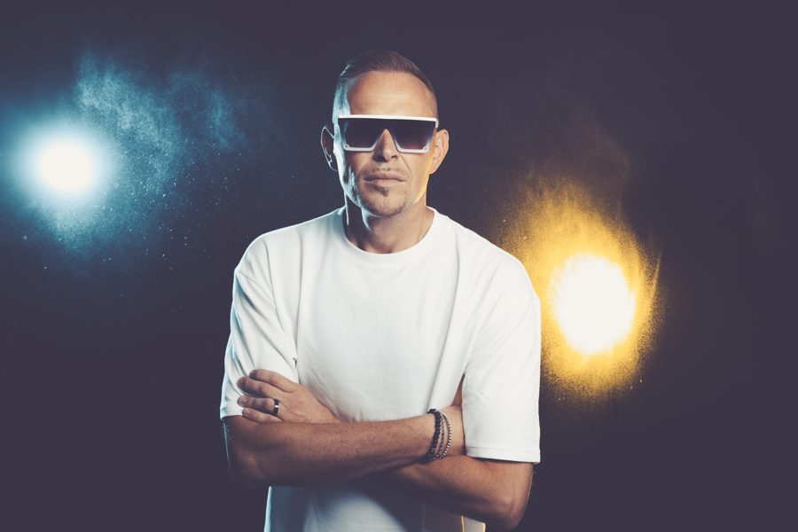C-Deluxe mit Rauch und Licht